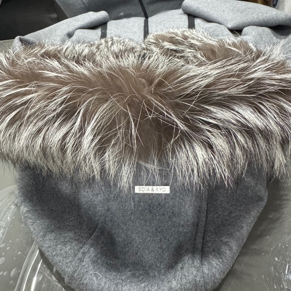 Sofia & Kyo Charlena Fox Fur-Trim, Wool-Blend Coat - Picture 8 of 9